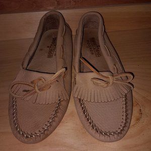 Minnetonka - Moccasin - Driving Shoe